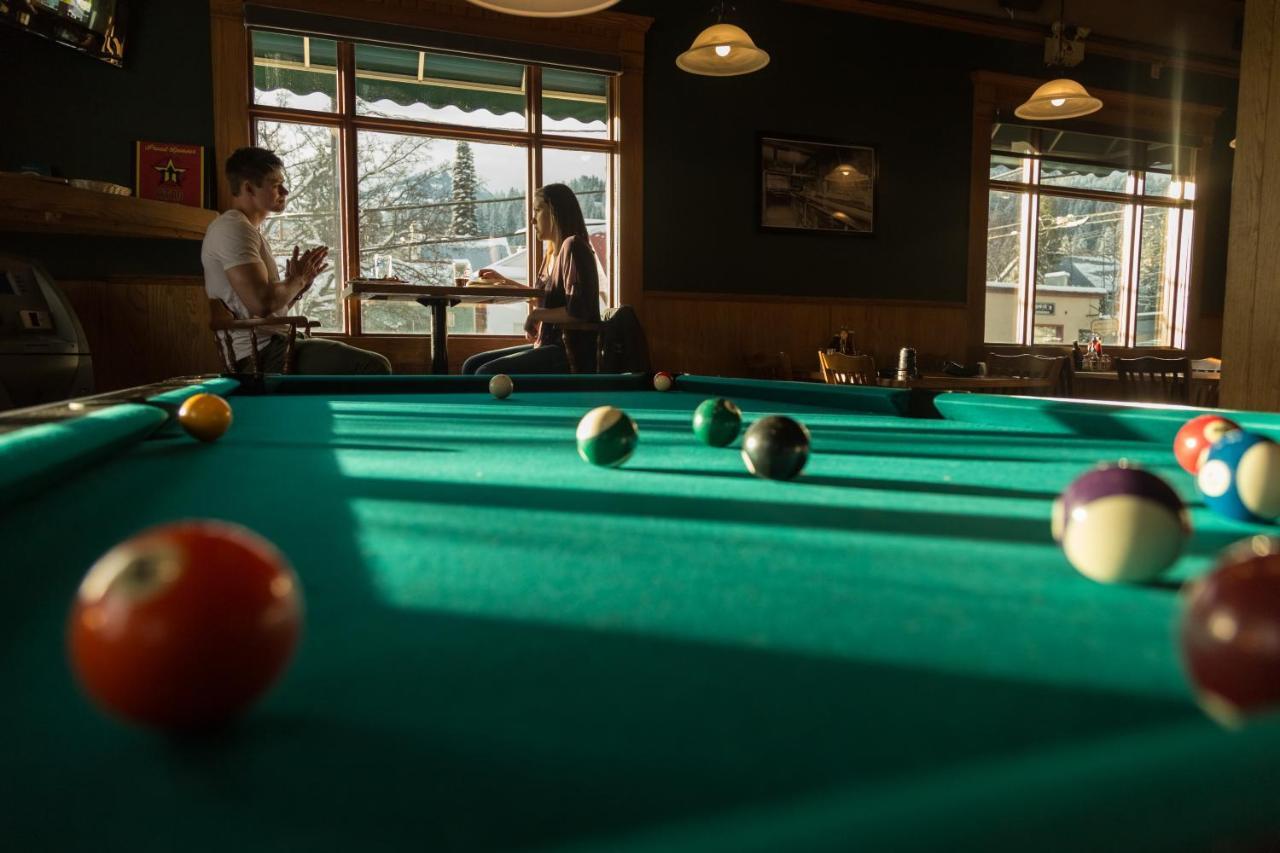 The Flying Steamshovel Inn รอสแลนด์ ภายนอก รูปภาพ